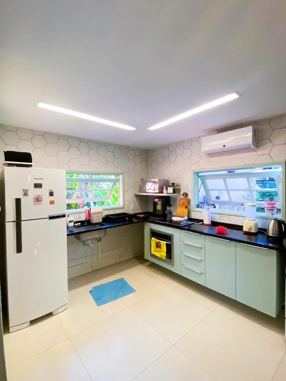 E Sala Com Piscina Em - Tulipa 02 Maceió