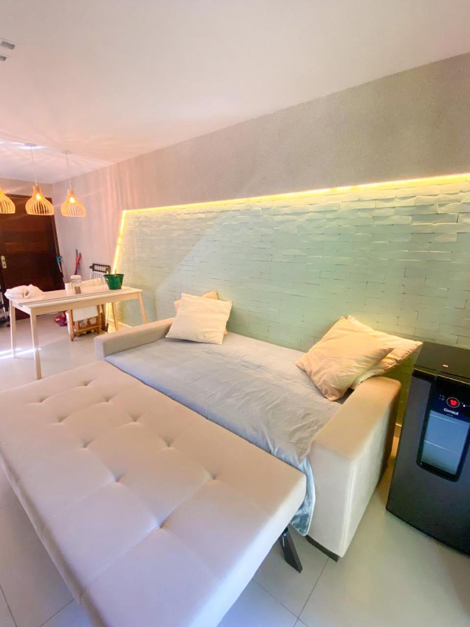 Aparthotel E Sala Com Piscina Em - Tulipa 02 *